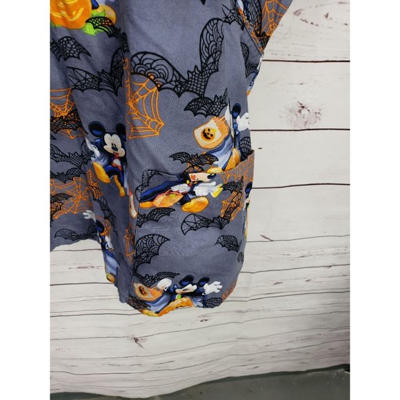 Disney Mickey Mouse Grey Halloween Scrub Top Size XL - Picture 3 of 9